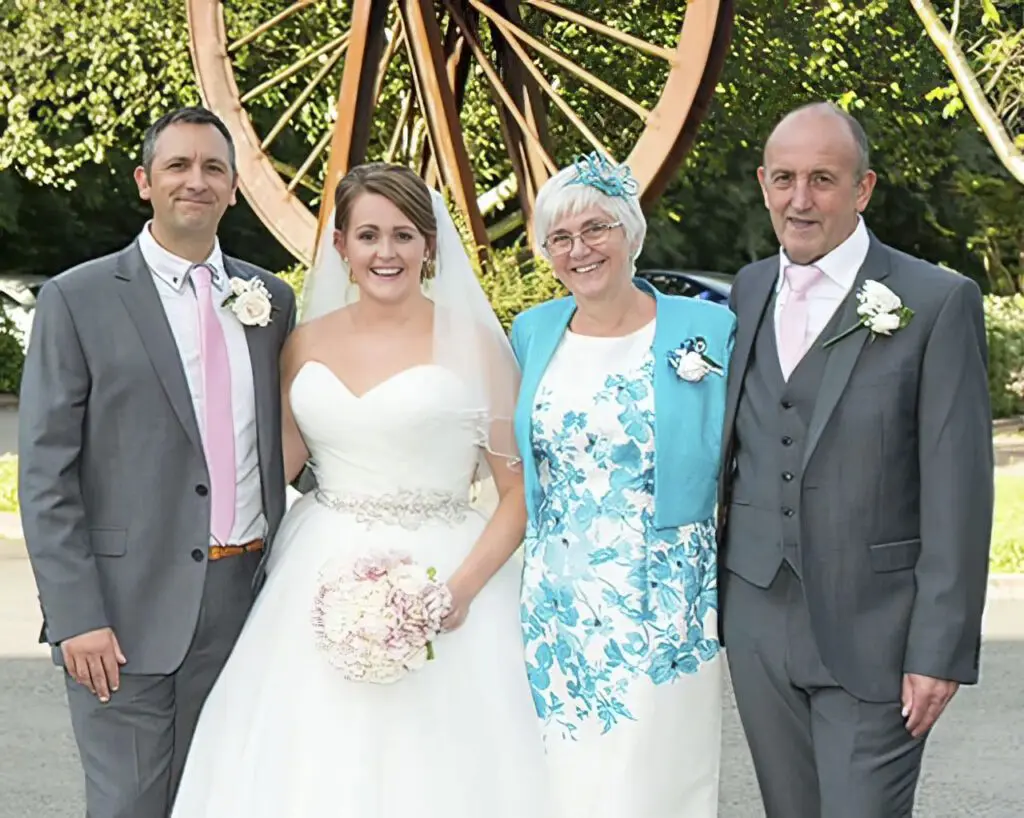 cheap wedding photographer RCT
