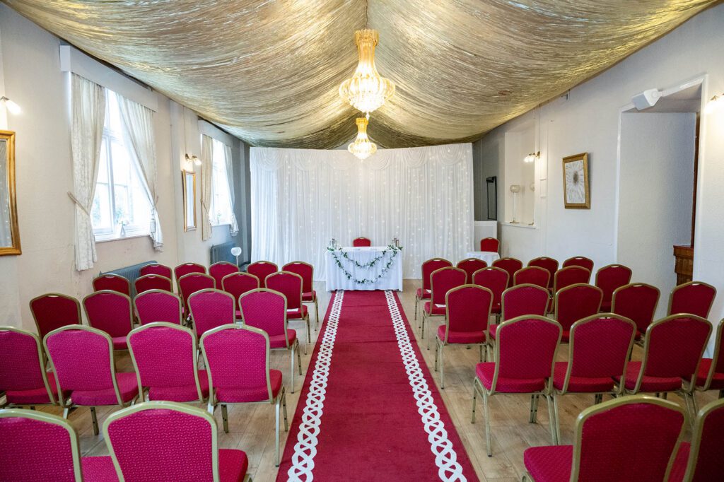 wedding photographer at Guest Keen Club