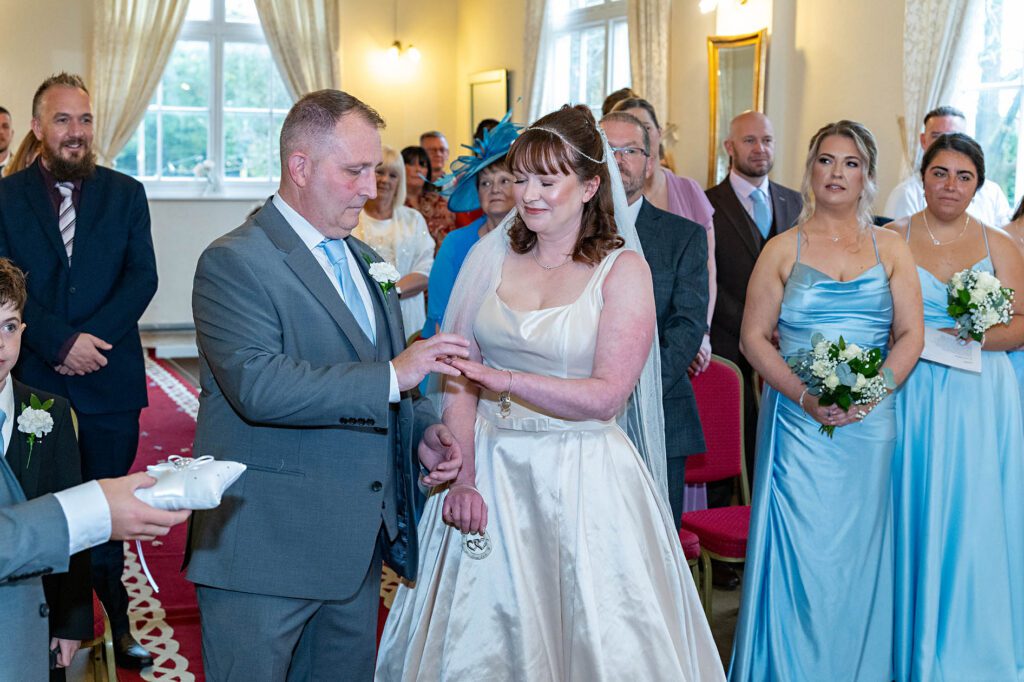 cheap wedding photographer RCT