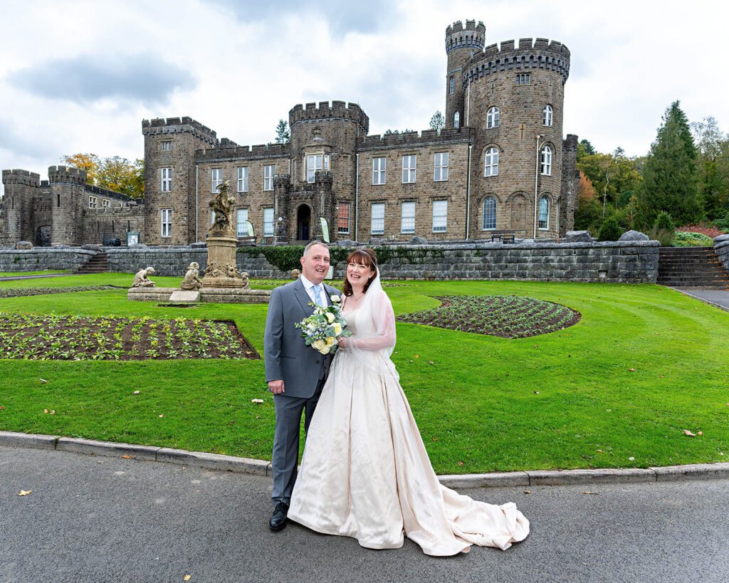 wedding photographer at Cyfarthfa Park