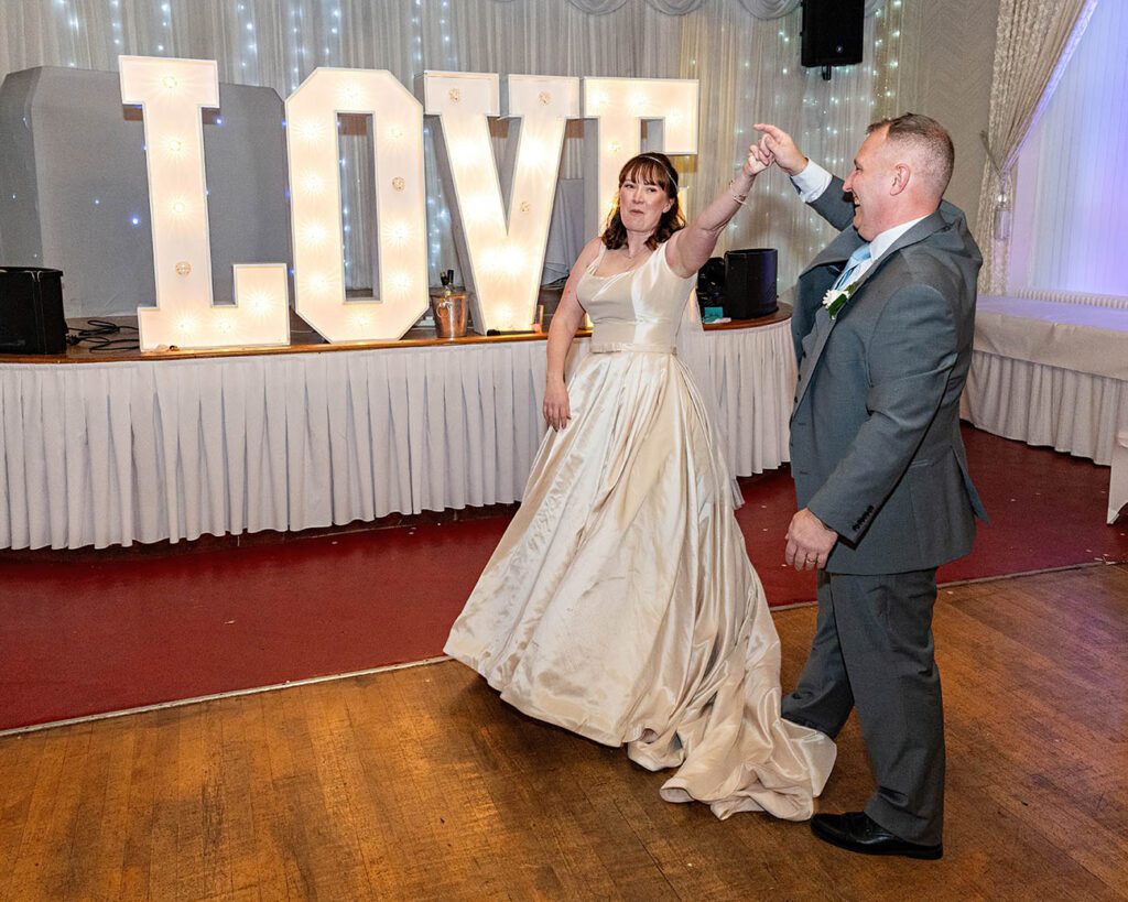 wedding photographer at Guest Keen Club