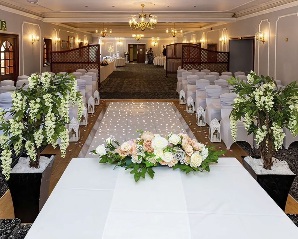 wedding photographer at Ty Newydd Country Hotel