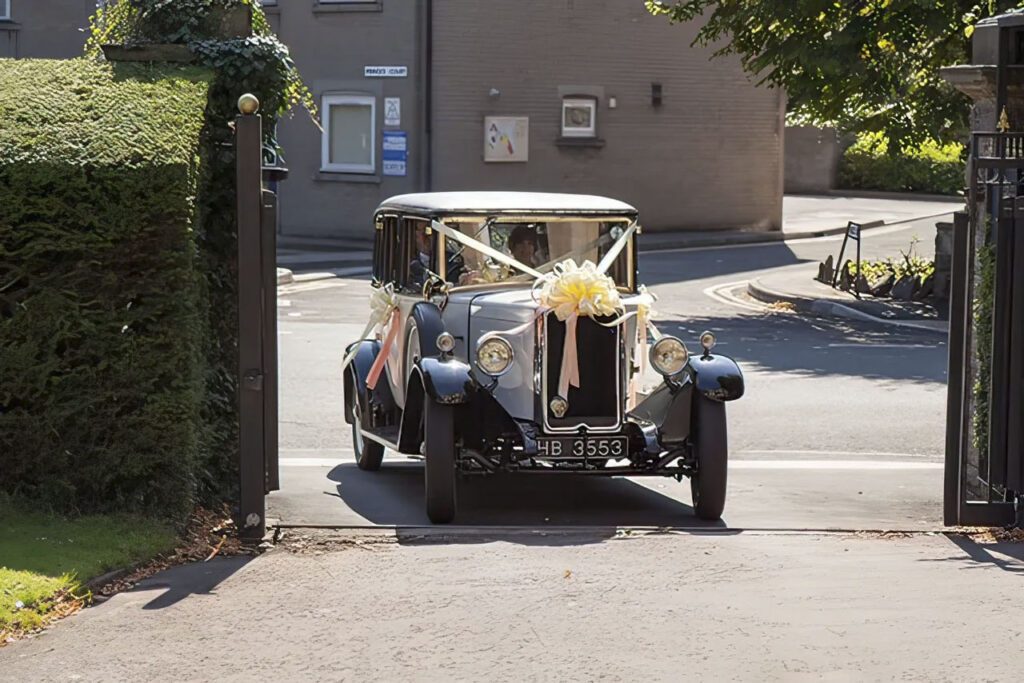 Cardiff Mansion House wedding photographer