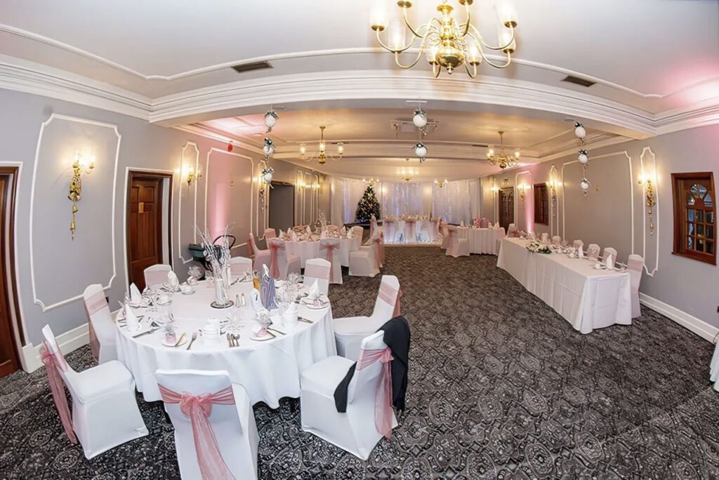 Ty Newydd Country Hotel wedding photographer