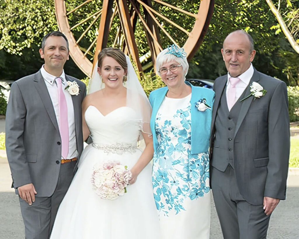 cheap wedding photographer RCT