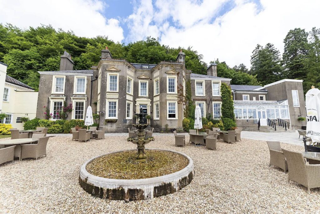 New House Hotel wedding photography