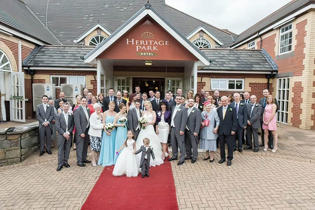 wedding photographer at Heritage Park Hotel